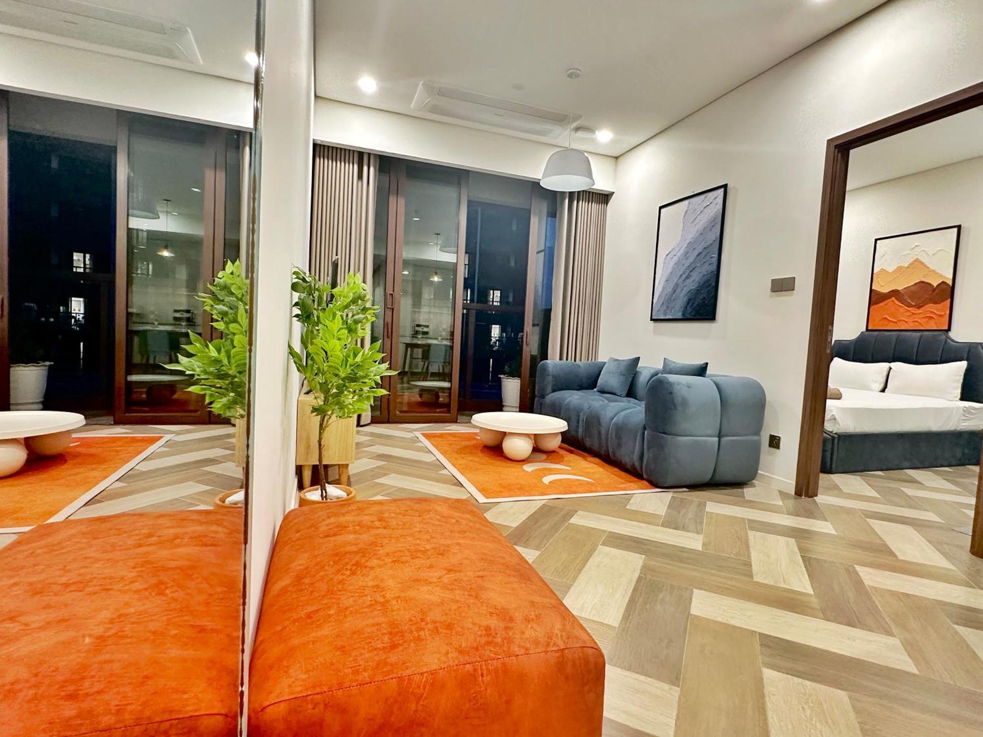 The Metropole -Complex "Opera, Crest, Galleria " -Free Pool-Gym-Sauna Room-Yoga Room Πόλη Χο Τσι Μινχ Εξωτερικό φωτογραφία